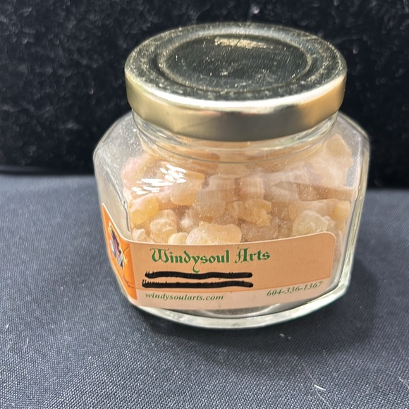 White Frankincense 40grams - Picture 2 of 5
